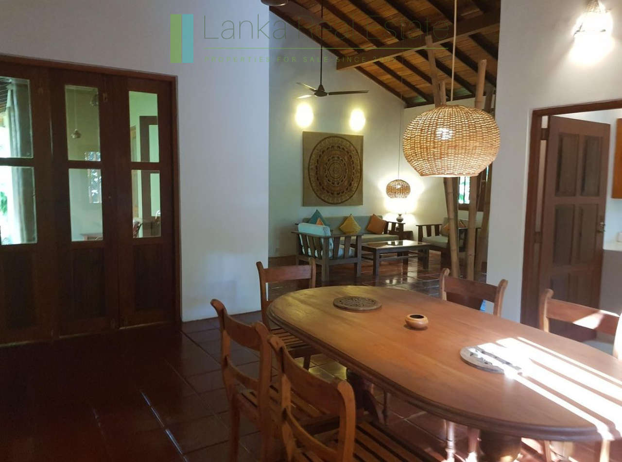 Turnkey villa in gated community