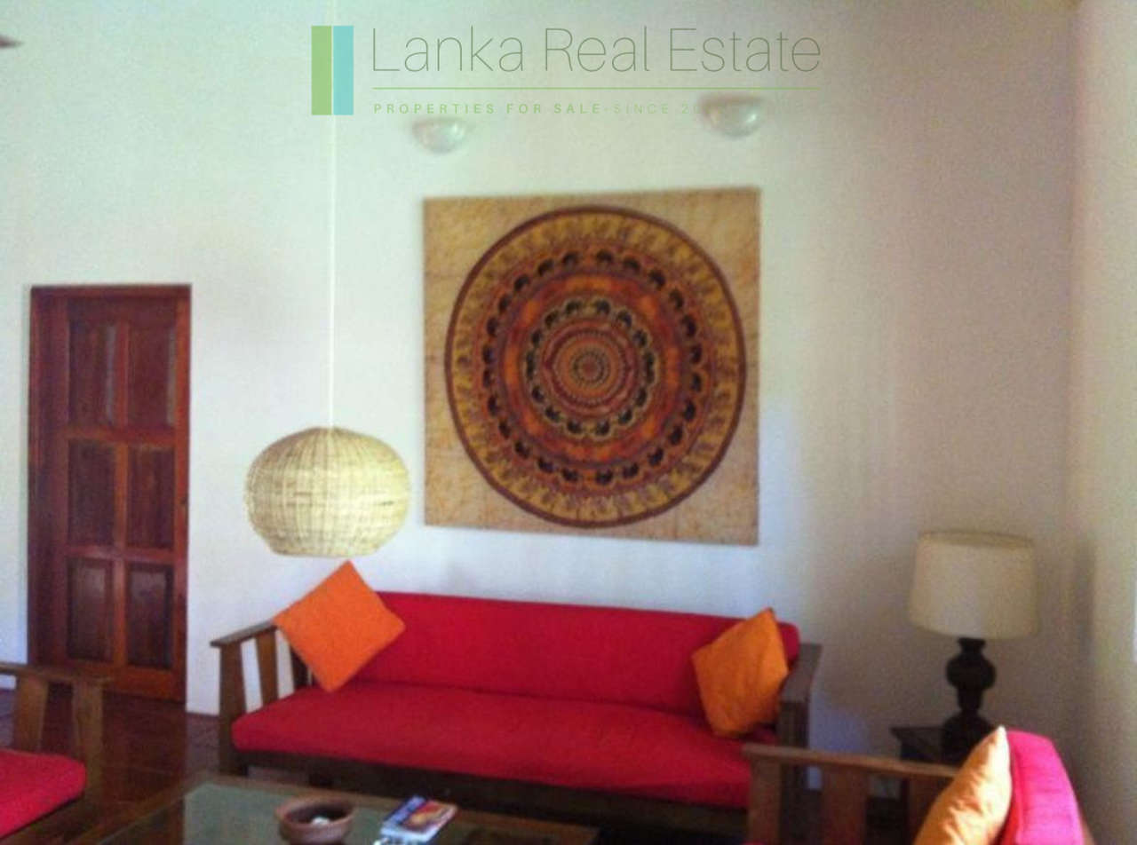 Turnkey villa in gated community