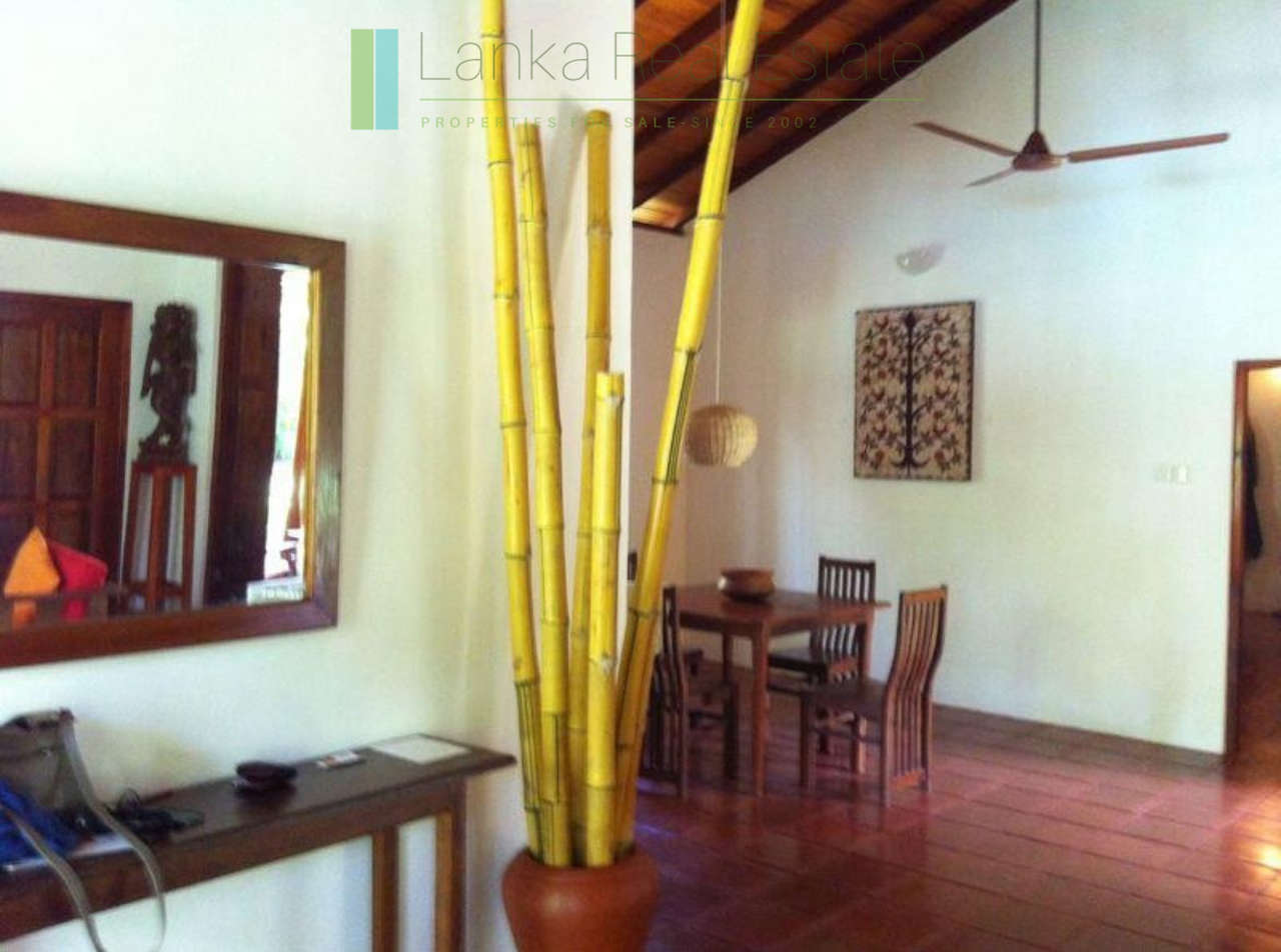 Turnkey villa in gated community