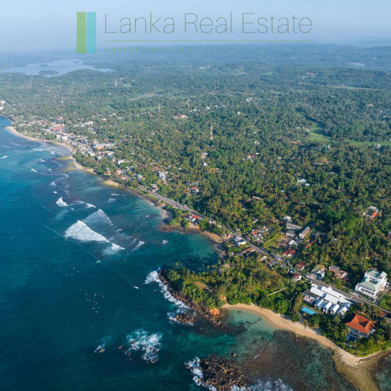 Exceptional private headland in Ahangama