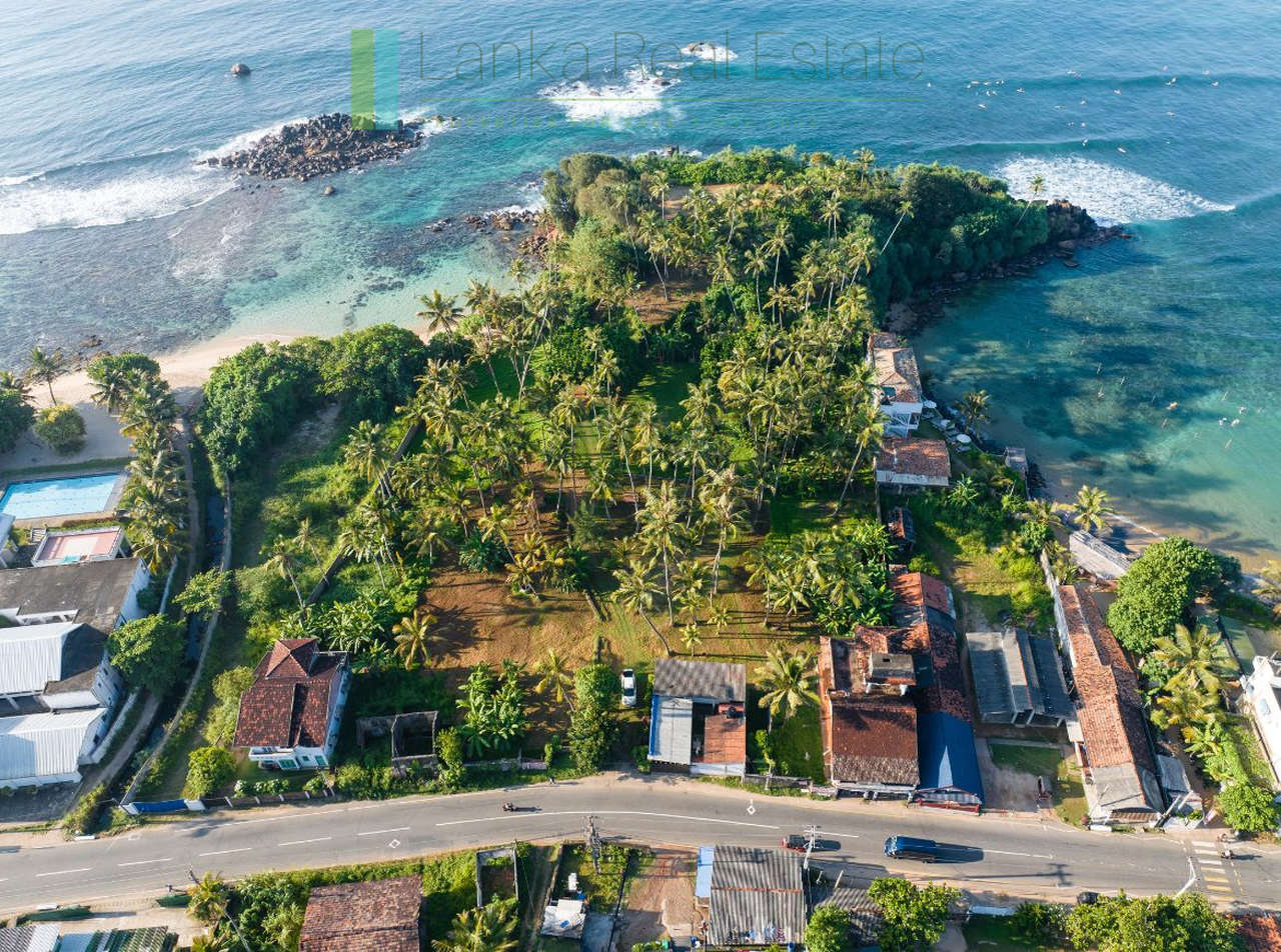 Exceptional private headland in Ahangama