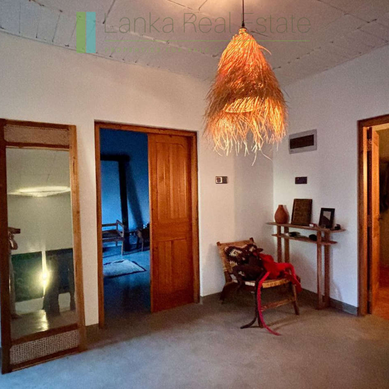 Renovated village house in Heenatigala