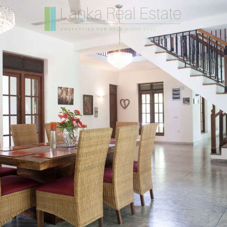 Lakefront villa on Rathgama Lagoon