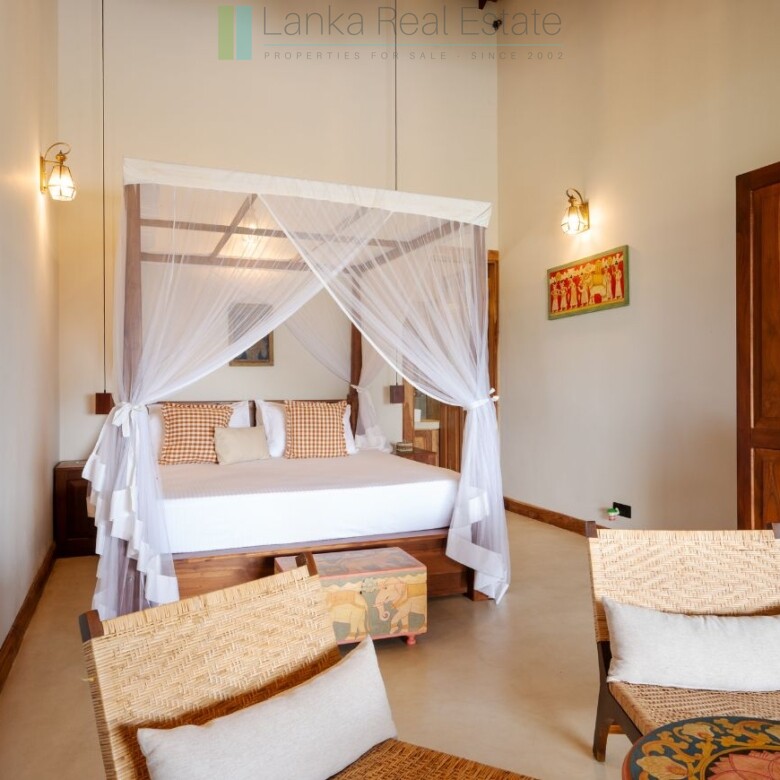 Two-bedroom villa with views near Tangalle