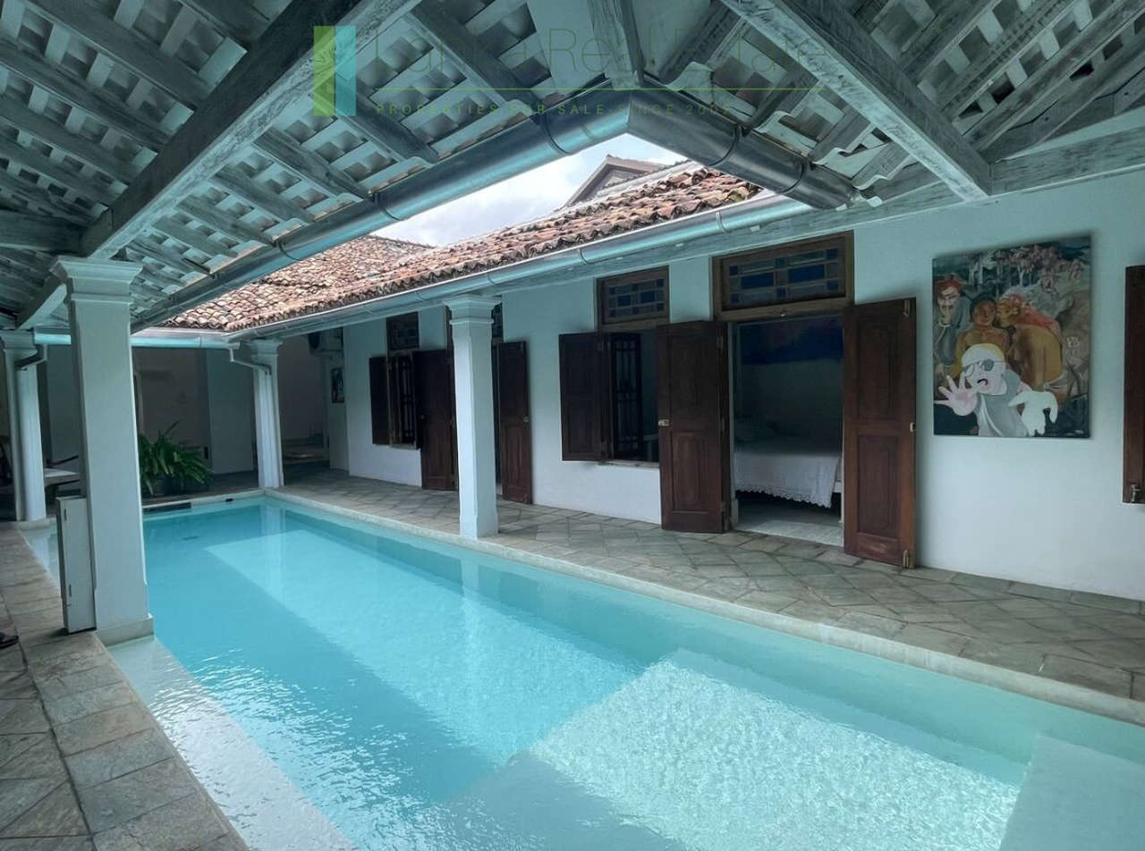 Galle Fort house with commercial frontage to shopping street
