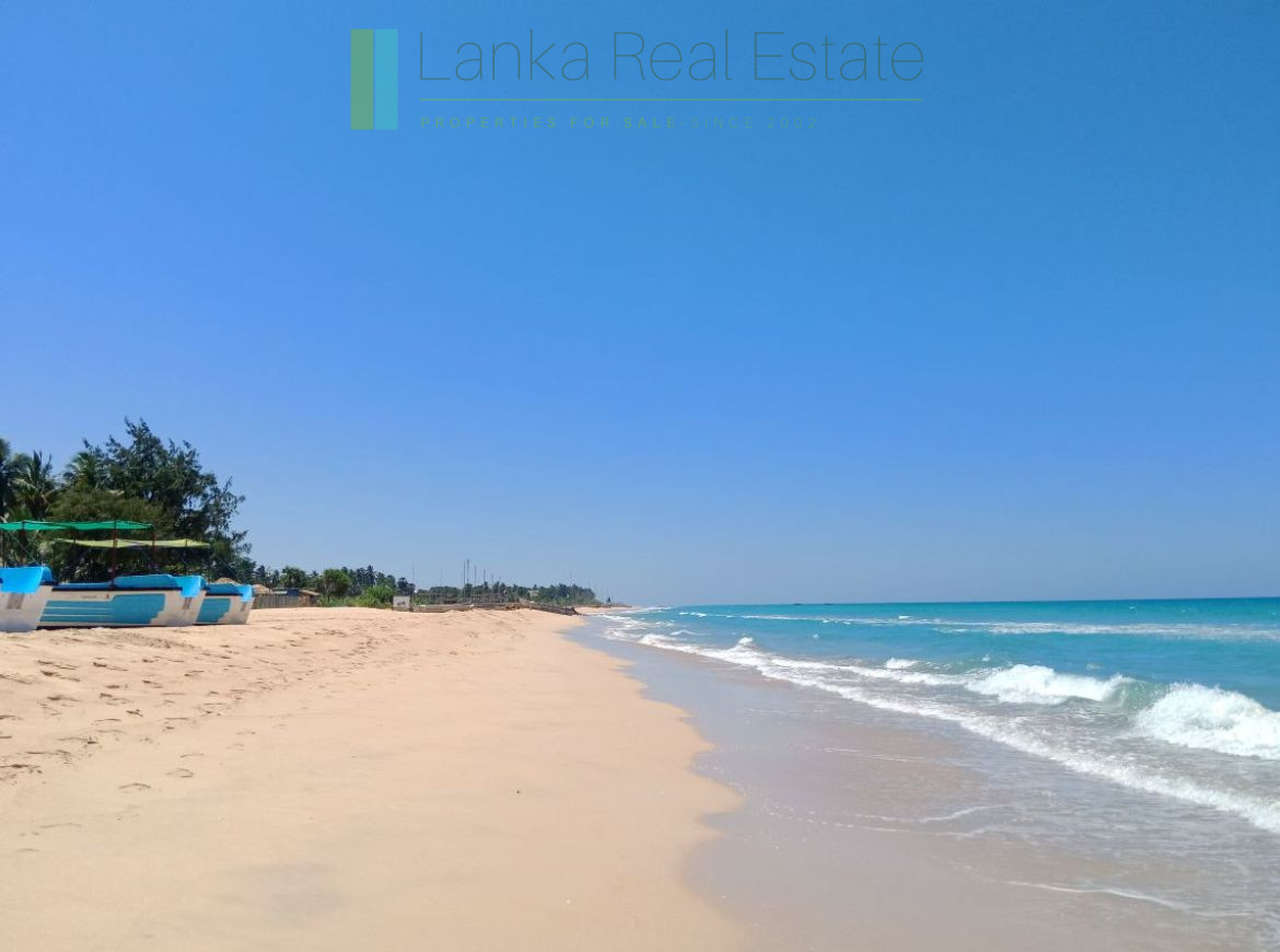 Large plot two minutes stroll from Nilaveli Beach