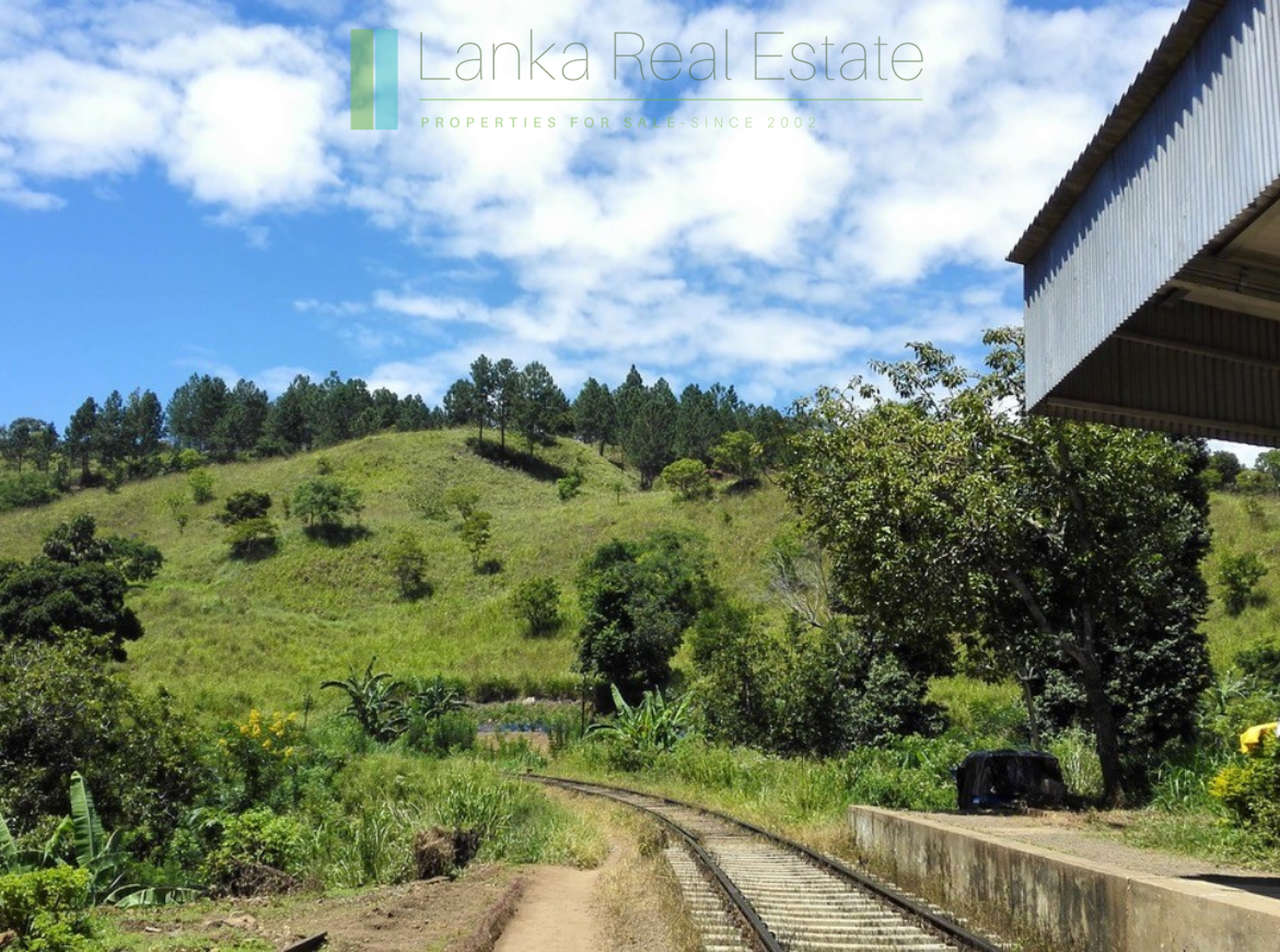 Superb ten acres in Ella with luxury resort concept plans