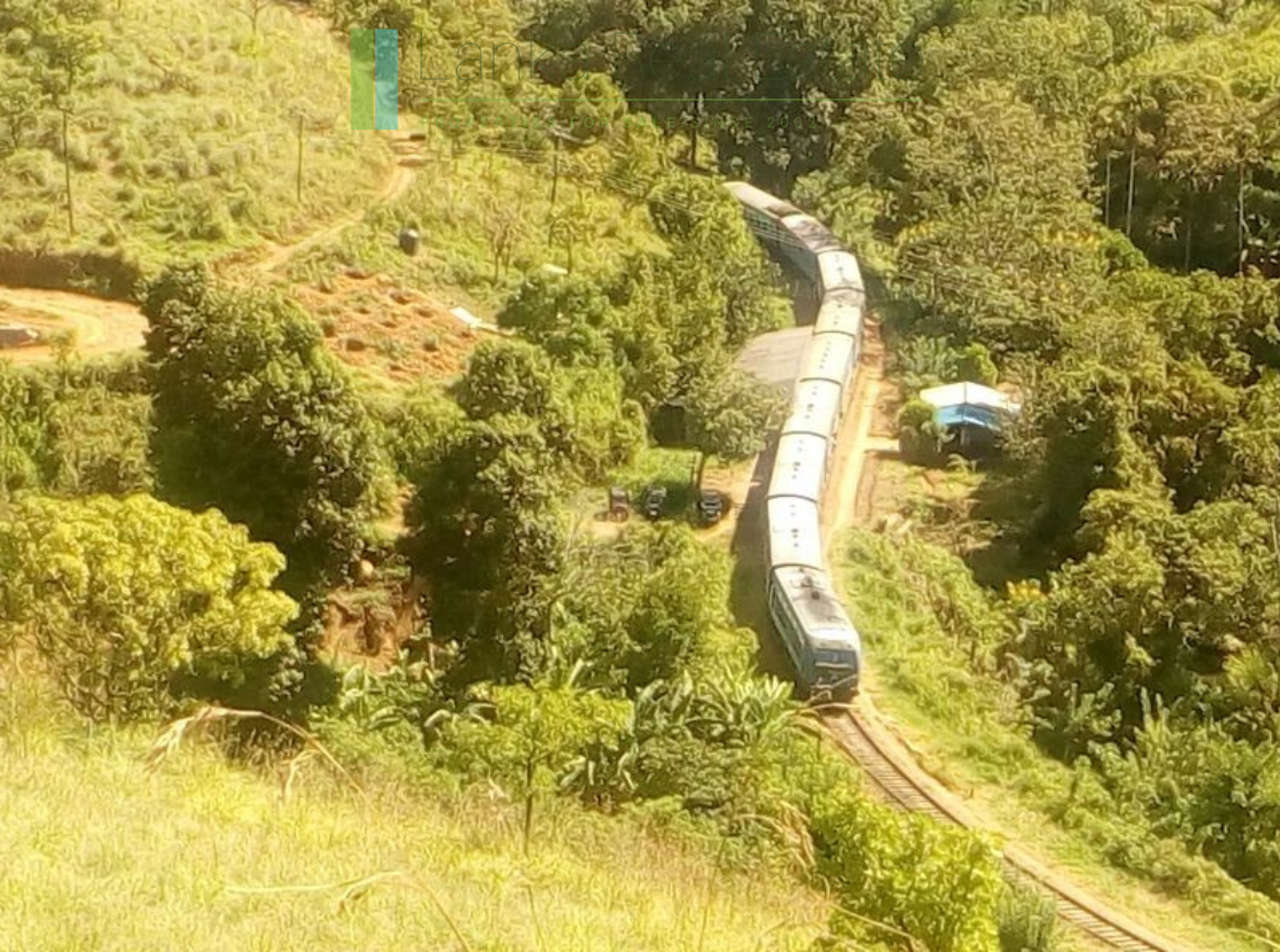 Superb ten acres in Ella with luxury resort concept plans