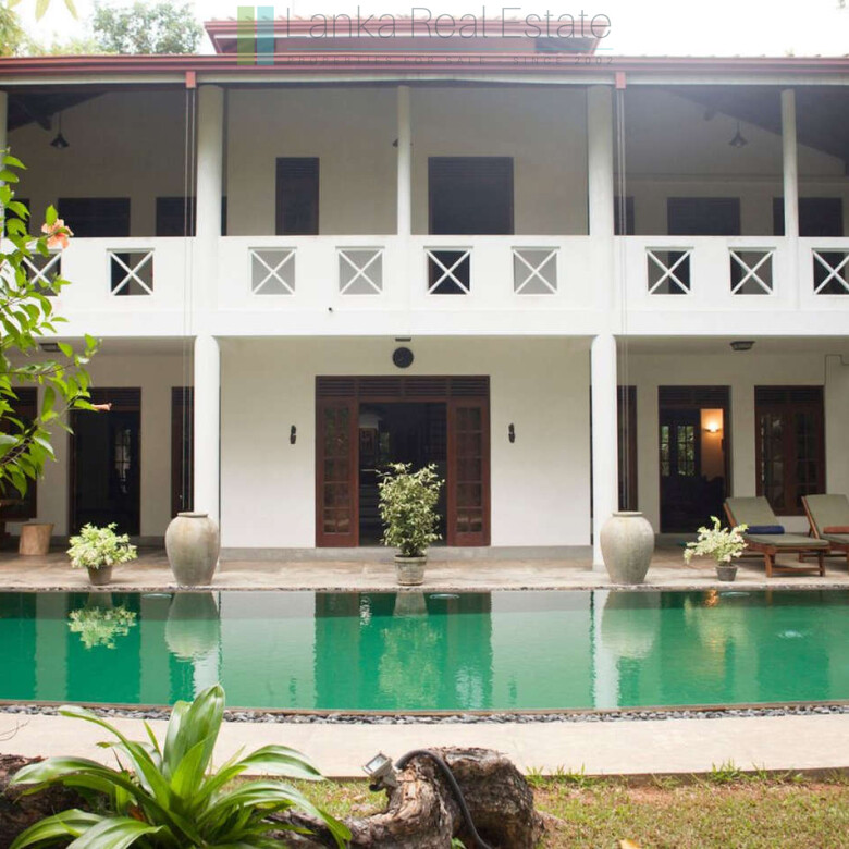Phoenix Villa