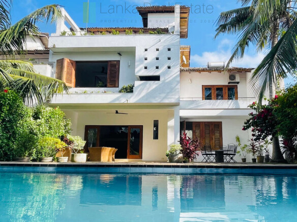 Mala Villa