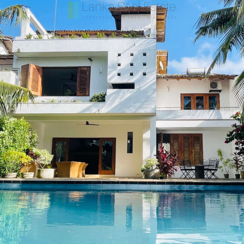 Mala Villa