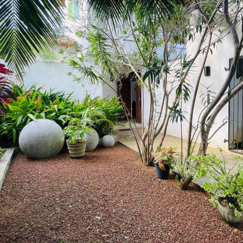 Mala Villa
