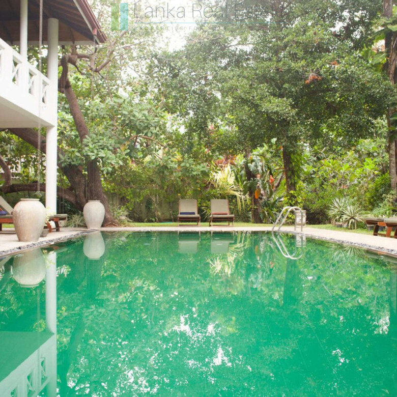 Phoenix Villa