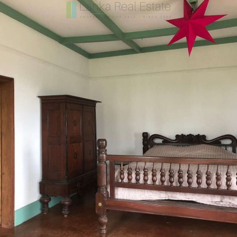 Haldummulla Estate Bungalow