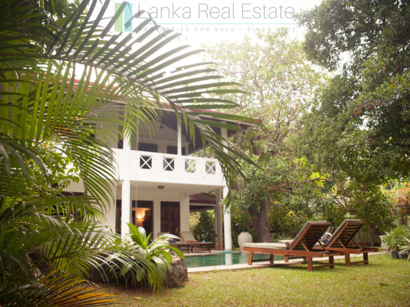 Phoenix Villa