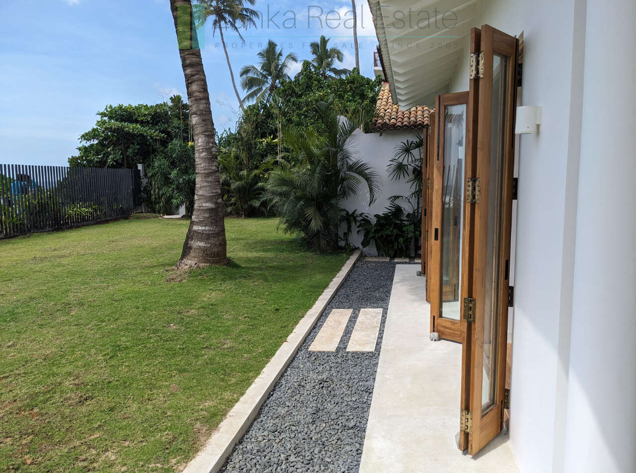 Lace House