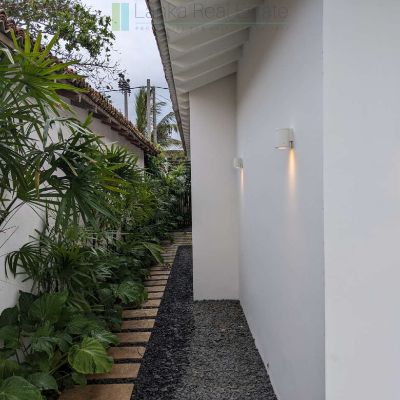 Lace House