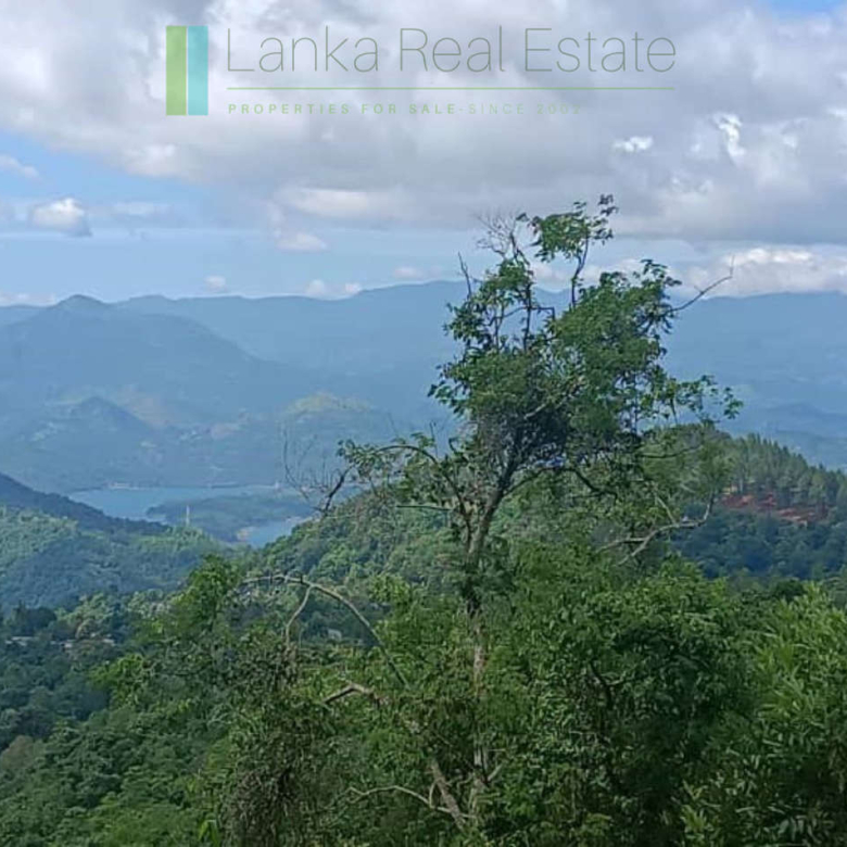 Four acres near Kandy with mountain lake views