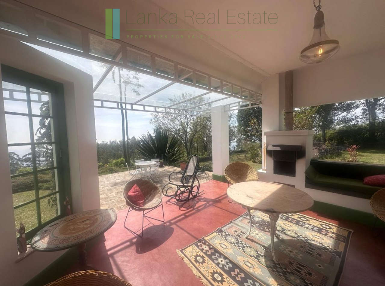 Heritage holiday bungalow on large estate