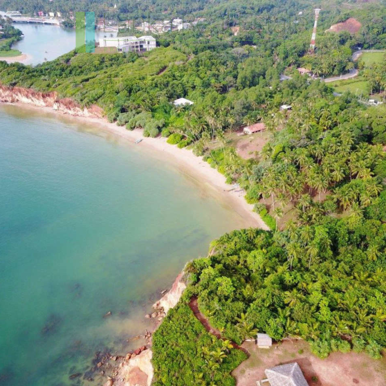 Premier Mirissa beachfront opportunity