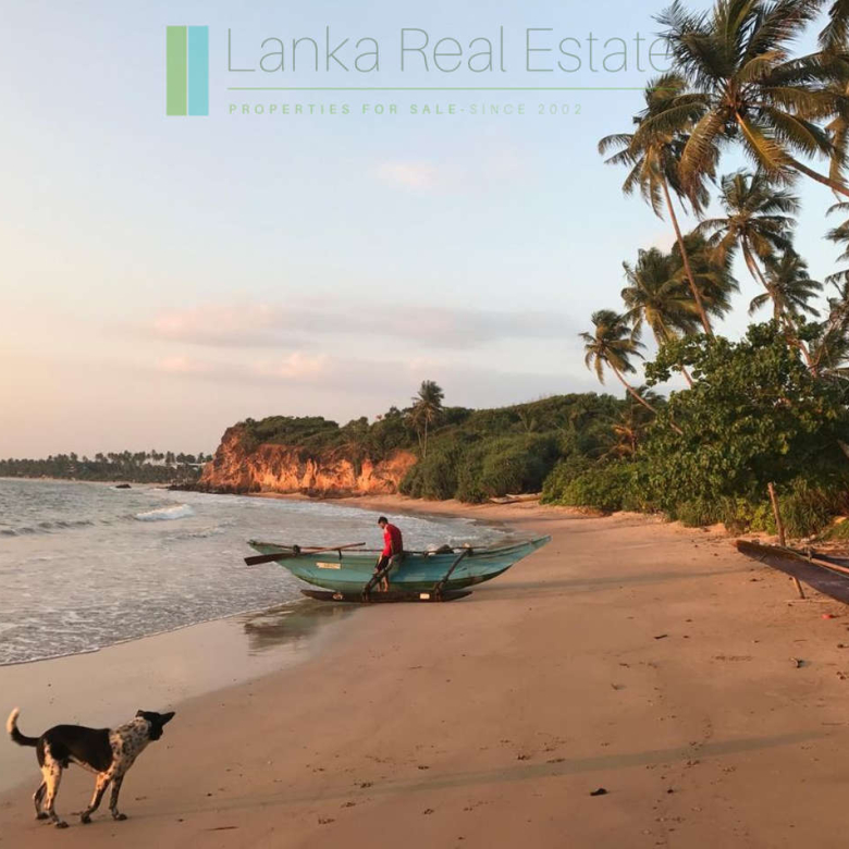 Premier Mirissa beachfront opportunity