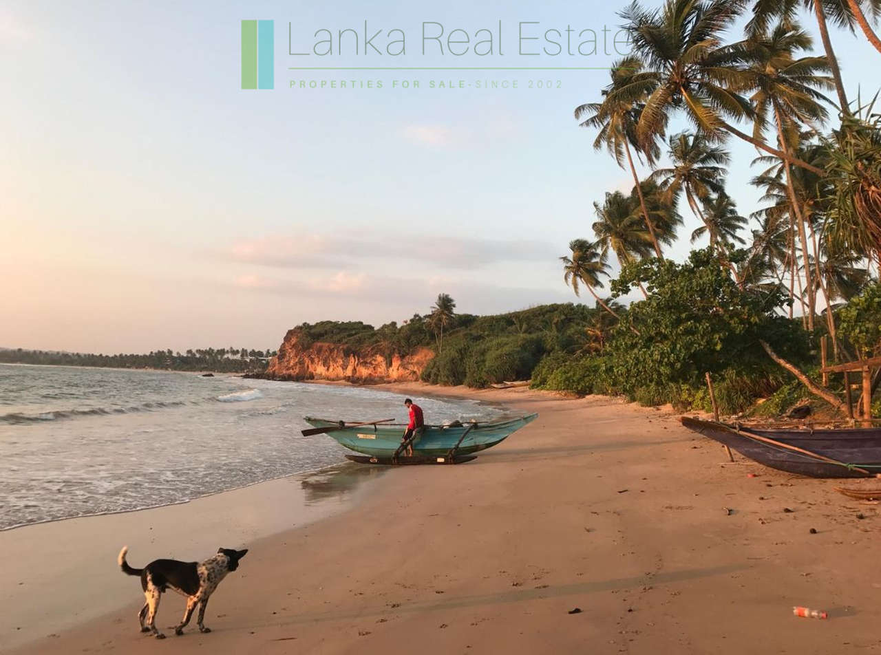 Premier Mirissa beachfront opportunity