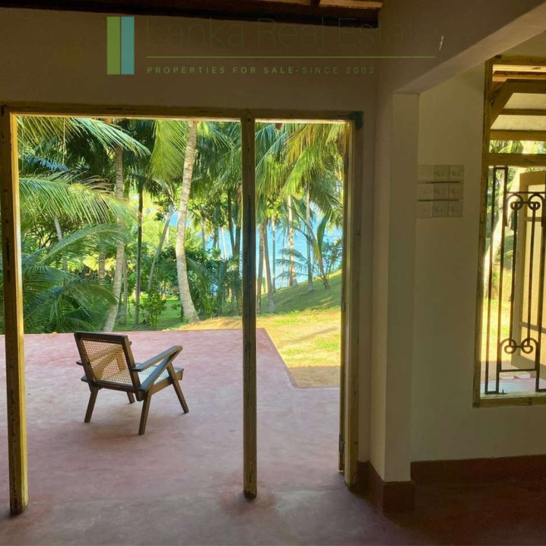 Premier Mirissa beachfront opportunity