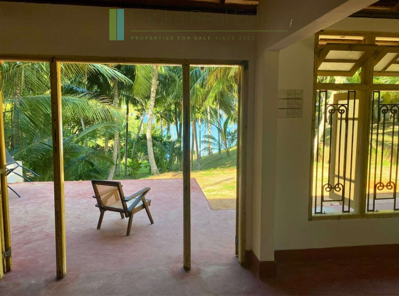 Premier Mirissa beachfront opportunity