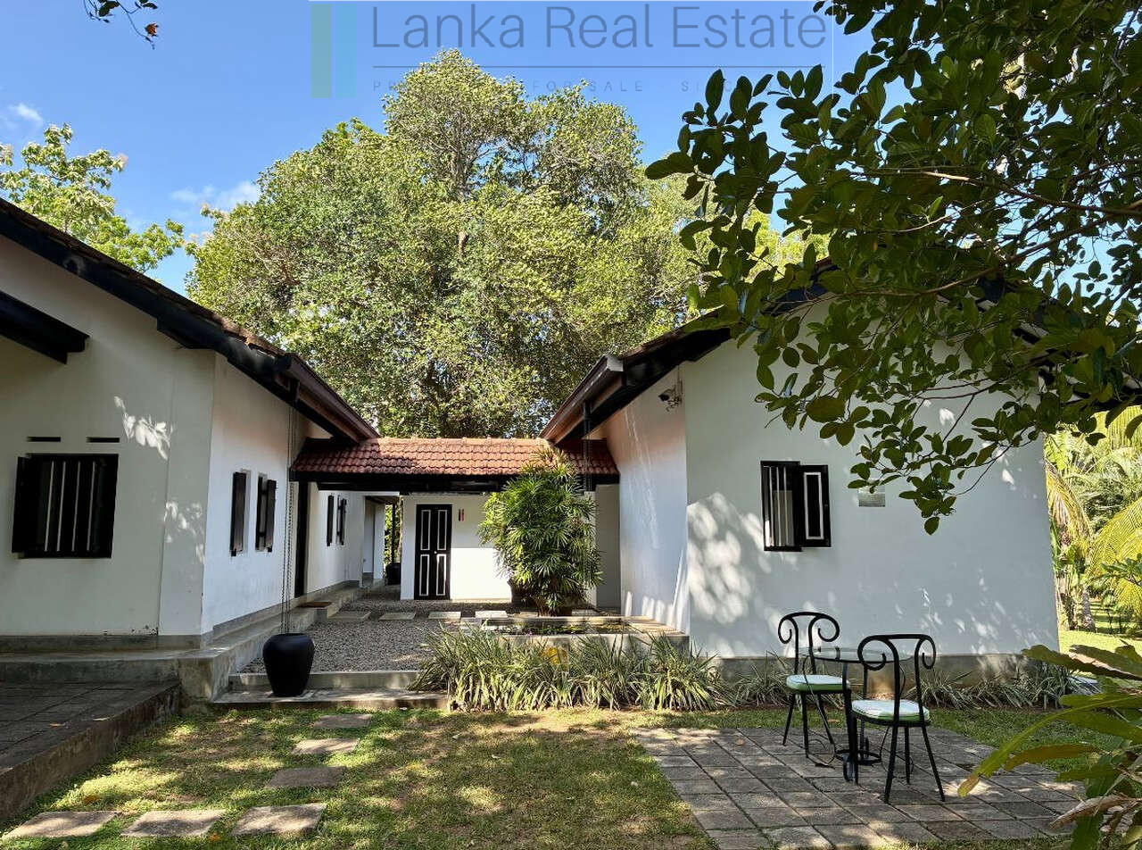 Immaculately renovated Walawwa near Tangalle