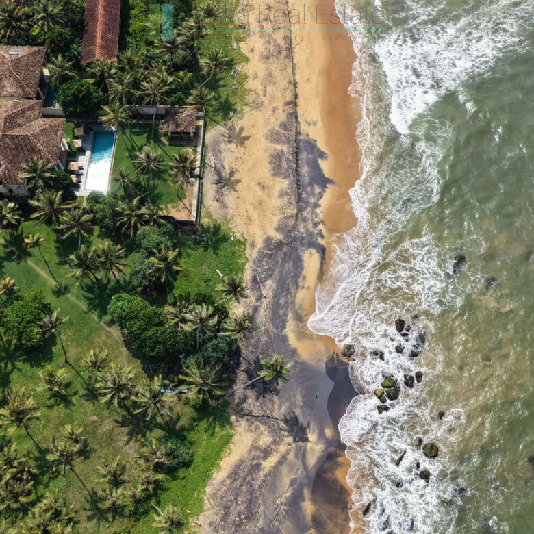 Beachfront development opportunity in Gintota