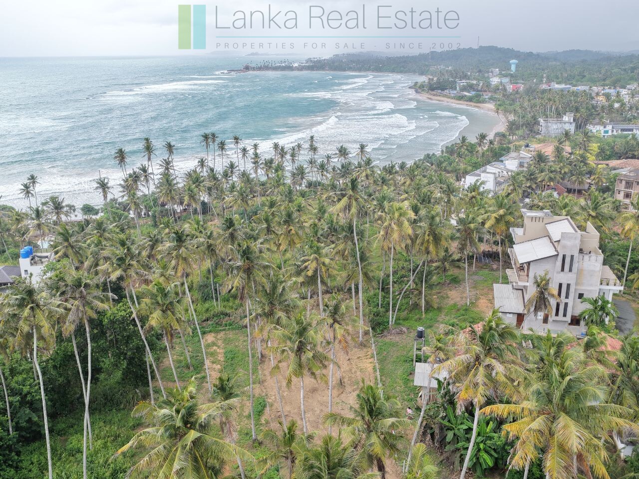 Ocean-view plot in Hiriketiya