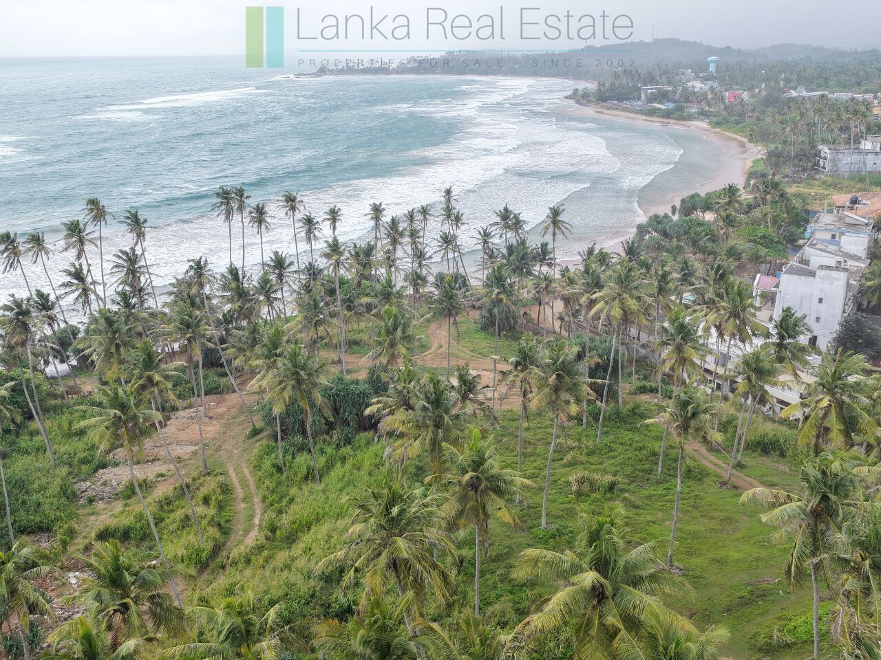 Ocean-view plot in Hiriketiya