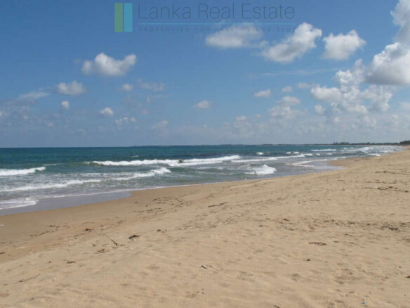 Exclusive building plots on pristine East Coast beach