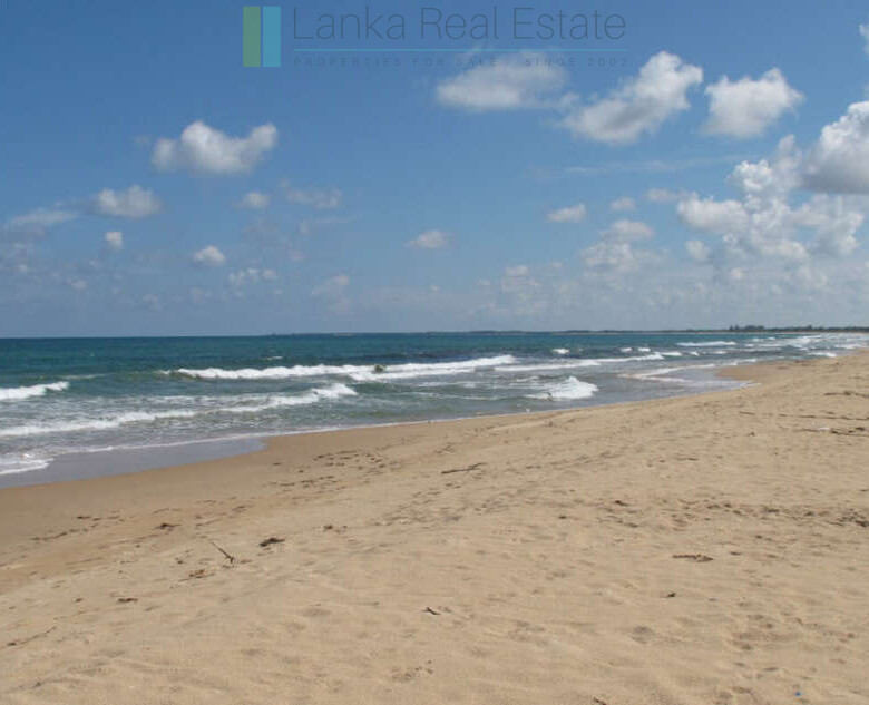 Exclusive building plots on pristine East Coast beach