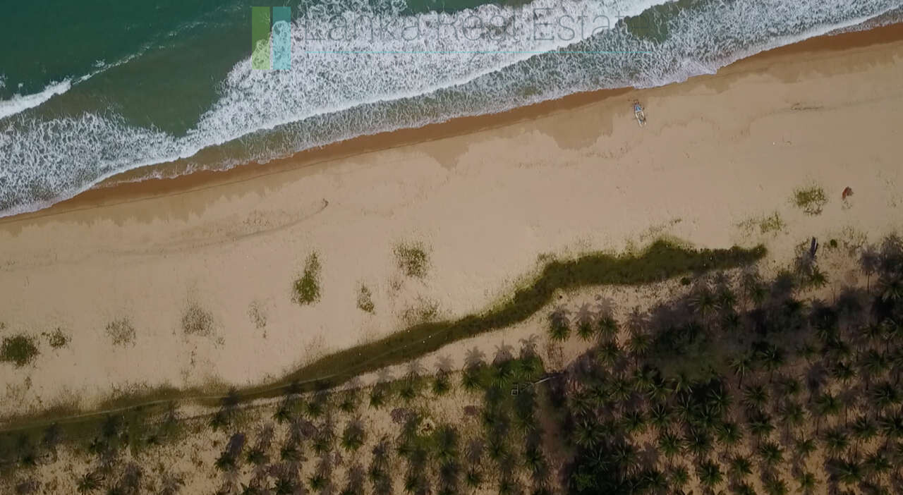 Exclusive building plots on pristine East Coast beach