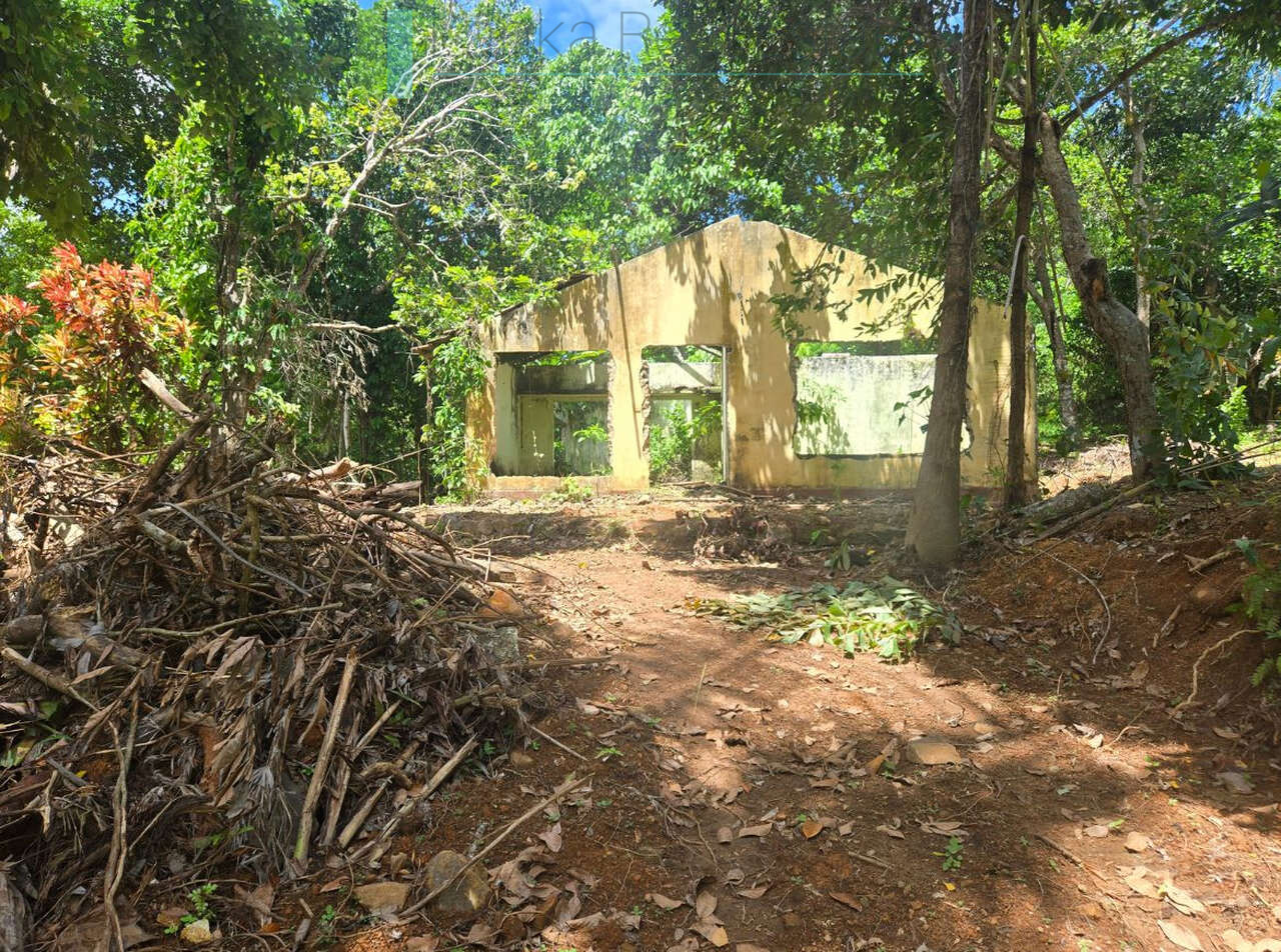 Elevated building plot in Meepe