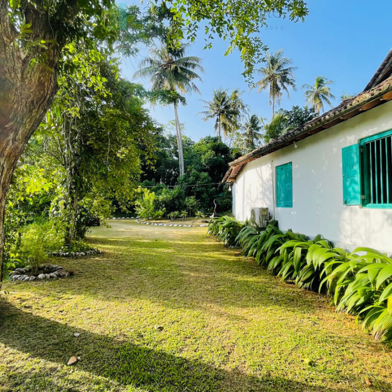 Heritage Sinhalese manor house near Galle