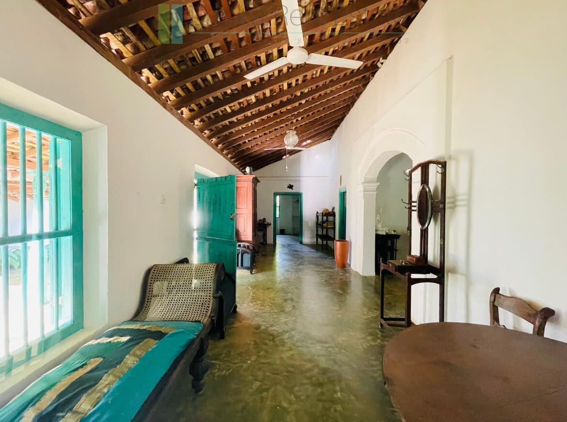 Heritage Sinhalese manor house near Galle