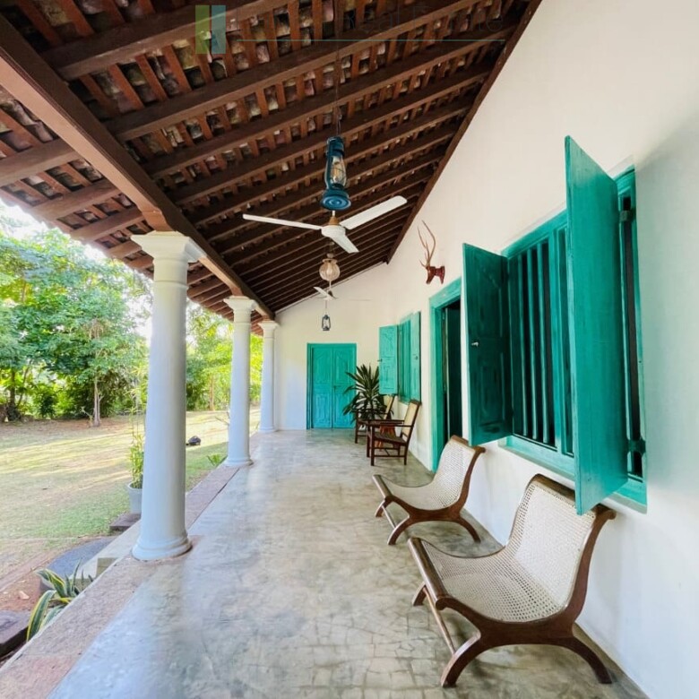 Heritage Sinhalese manor house near Galle