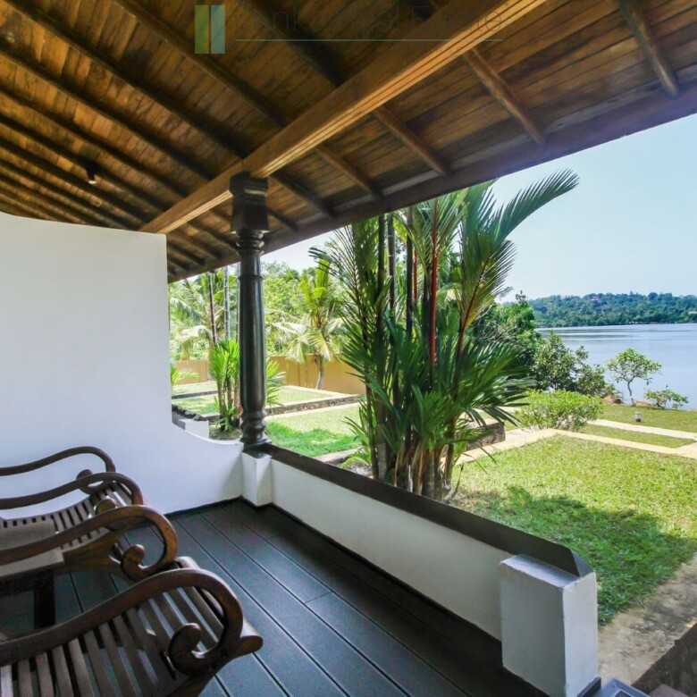 Fifteen bedroom lakeside resort hotel in Hikkaduwa
