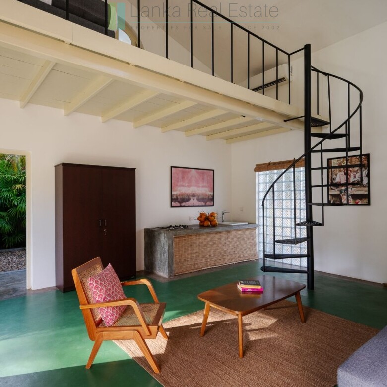 The Deco House