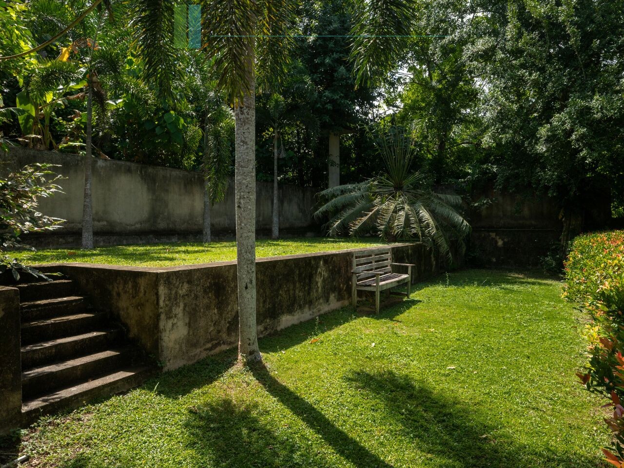 The Deco House
