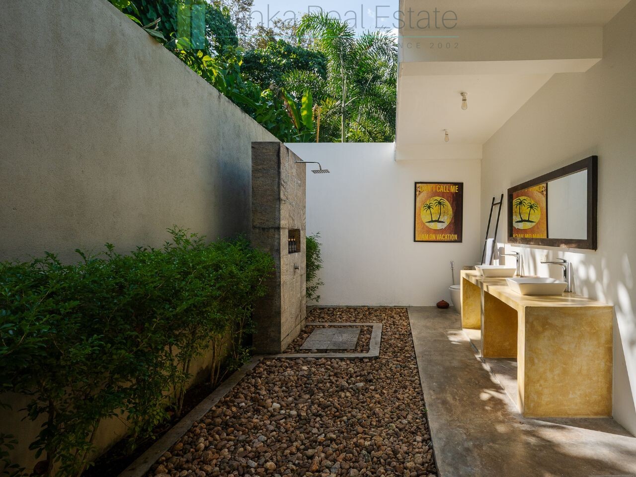 The Deco House