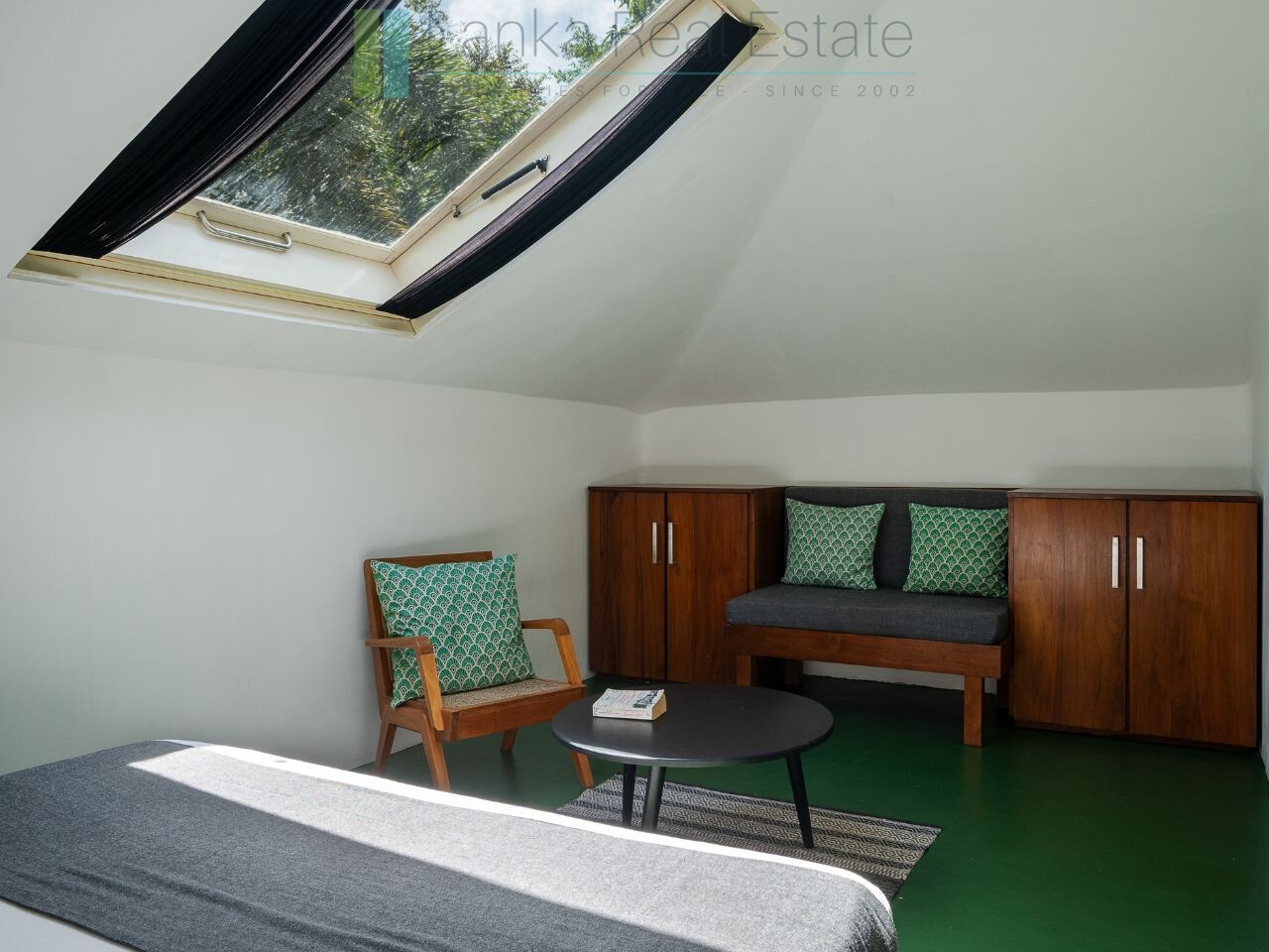 The Deco House
