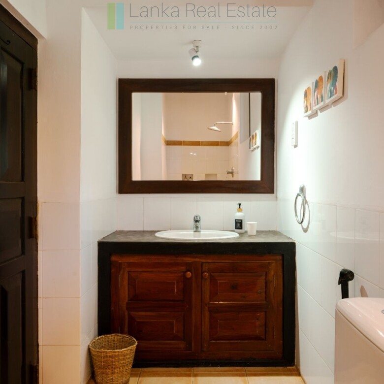 Renovated planter’s house near Habaraduwa