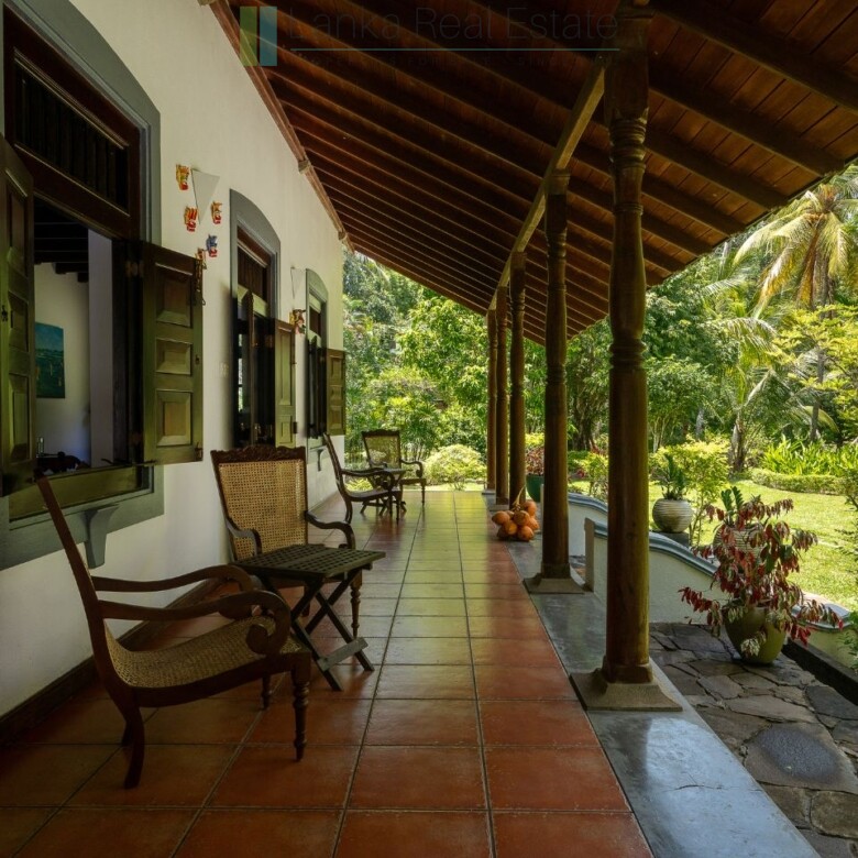 Renovated planter’s house near Habaraduwa
