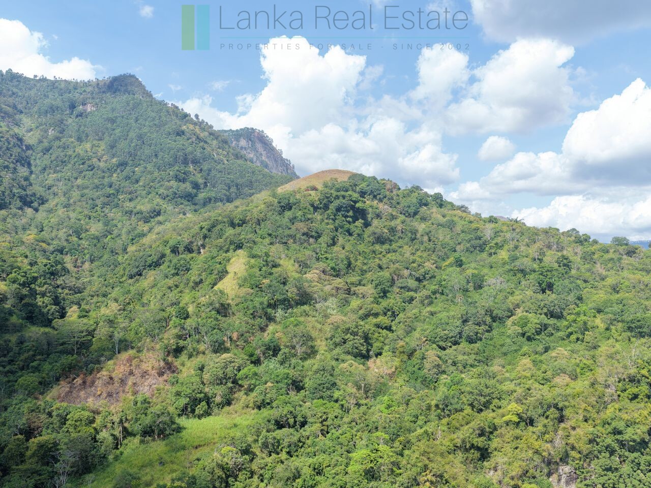 Three acres near Beragala with spectacular views