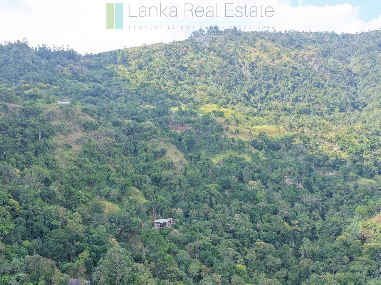 Three acres near Beragala with spectacular views