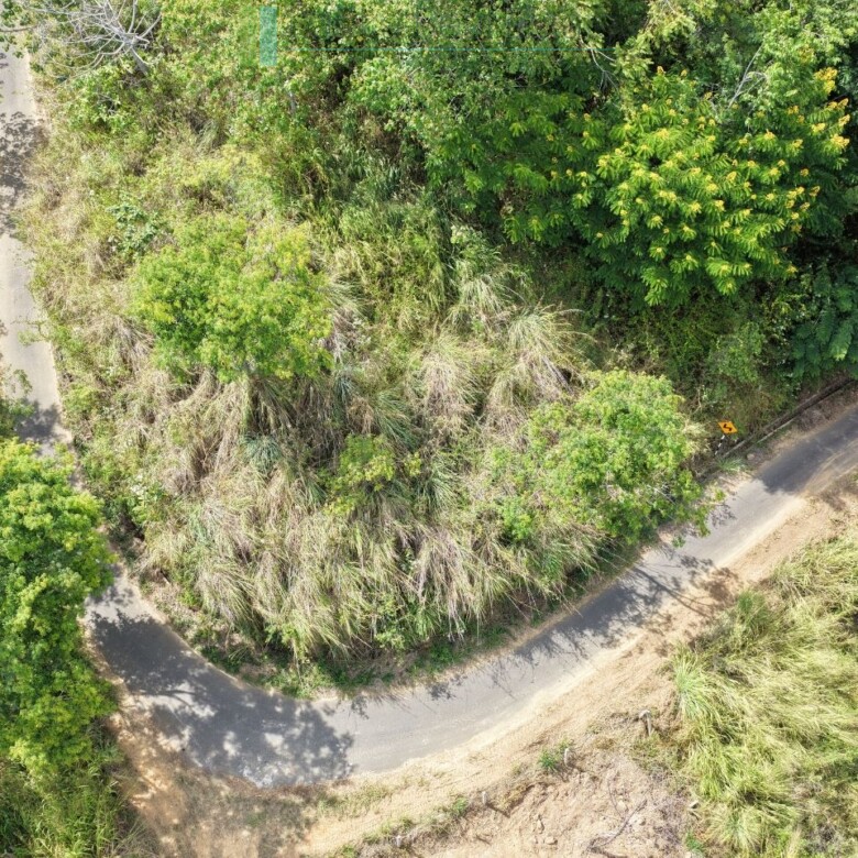 Three acres near Beragala with spectacular views