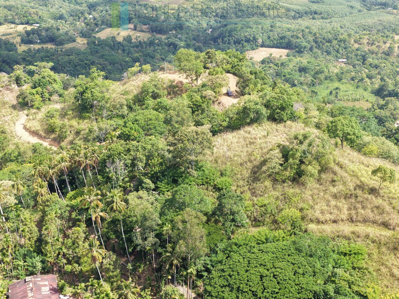 Three acres near Beragala with spectacular views